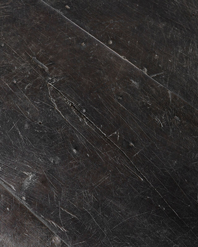 Be-Uniq Oude Bijzettafel | China | H45xB72xD69 cm