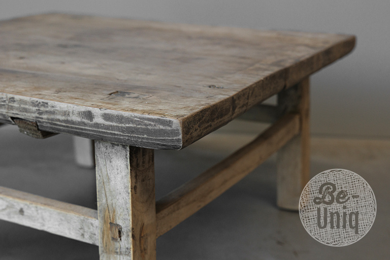 Be-Uniq Oude Bijzettafel | China | H29xB58xD54 cm