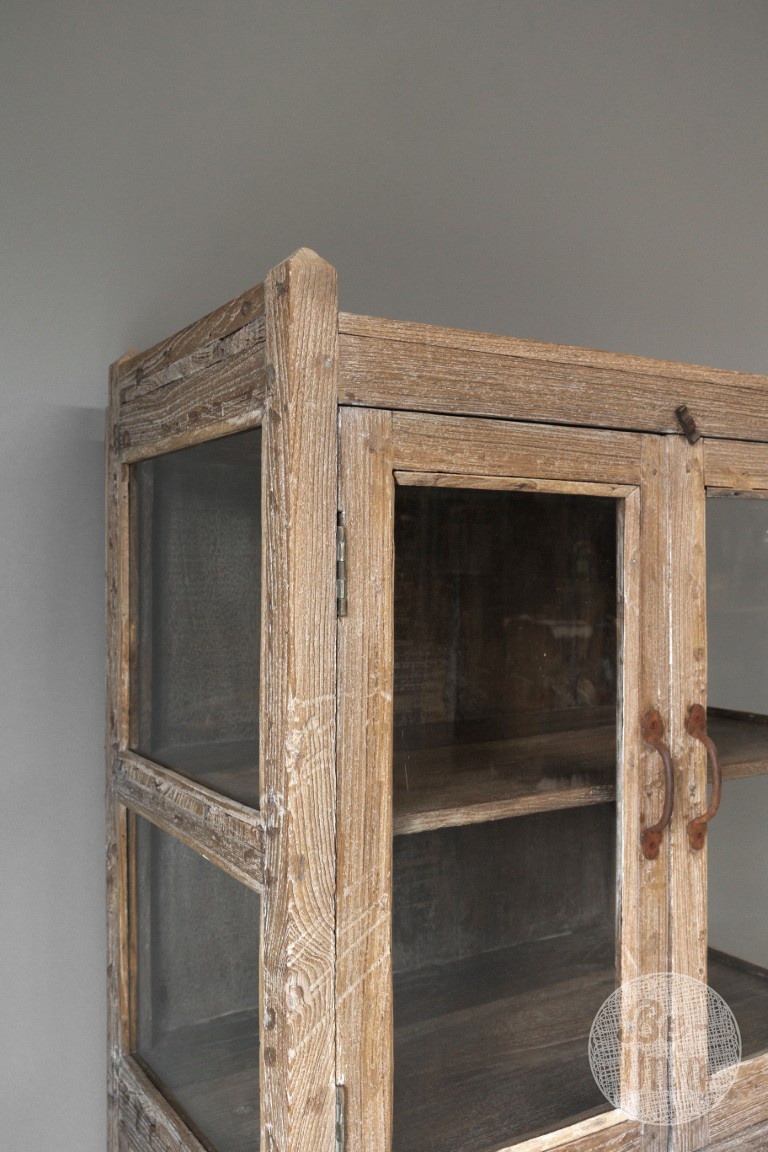 Be-Uniq Unieke Vitrinekast | India | H158xB77xD45 cm