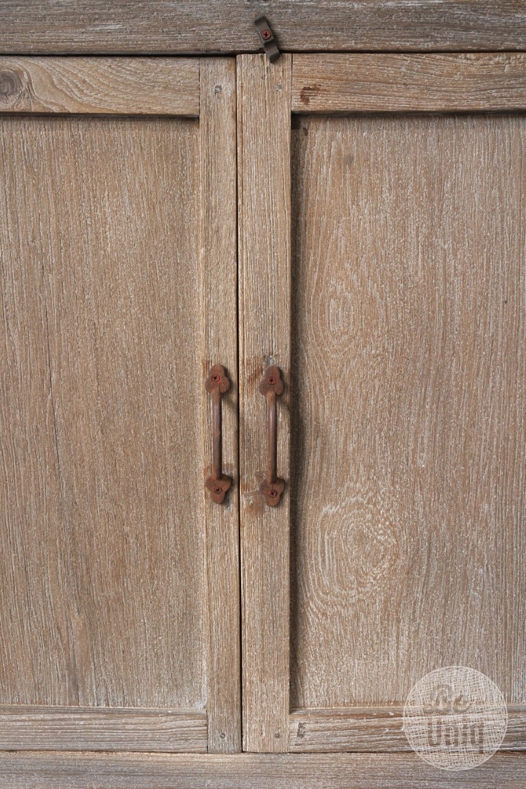 Be-Uniq Unieke Vitrinekast | India | H158xB77xD45 cm