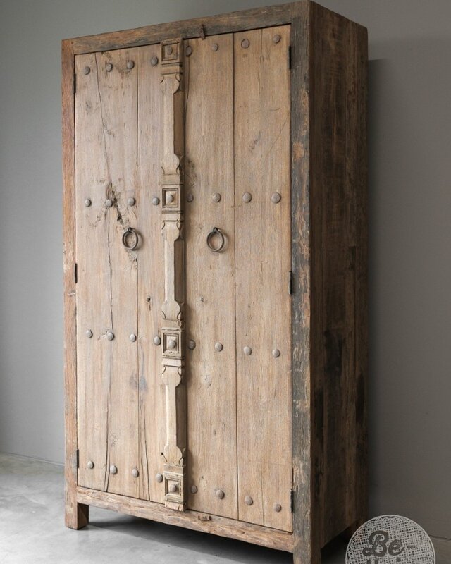 Be-Uniq Unieke Oude Kast | India | H176xB98xD45 cm