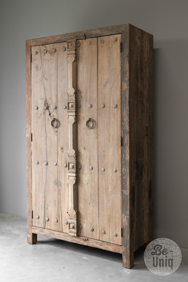 Be-Uniq Unieke Oude Kast | India | H176xB98xD45 cm