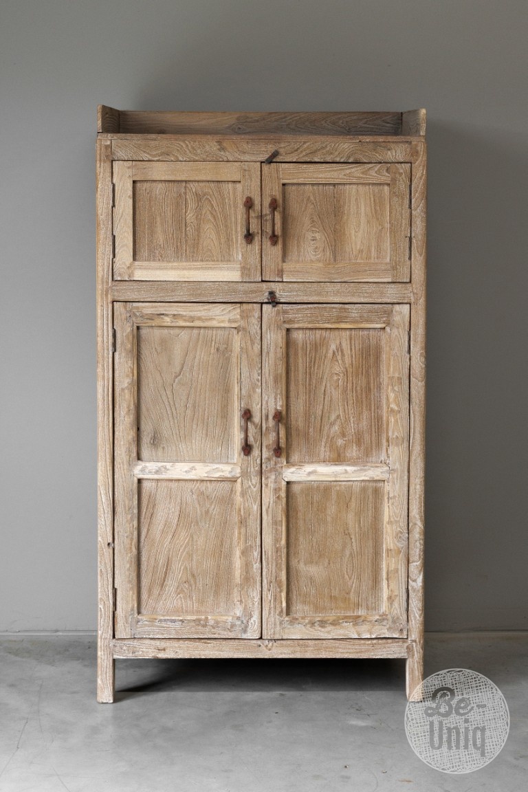 Be-Uniq Unieke Oude Kast India | H138xB37xD40 cm