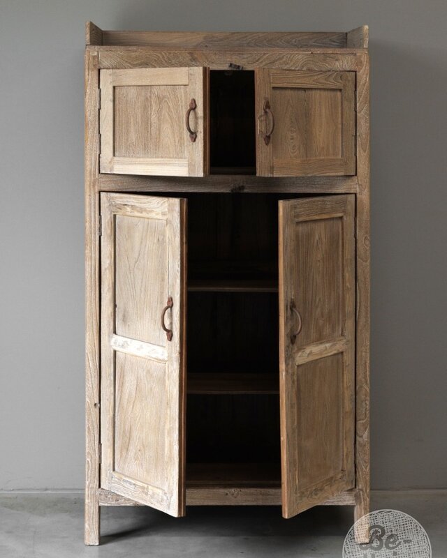 Be-Uniq Unieke Oude Kast India | H138xB37xD40 cm