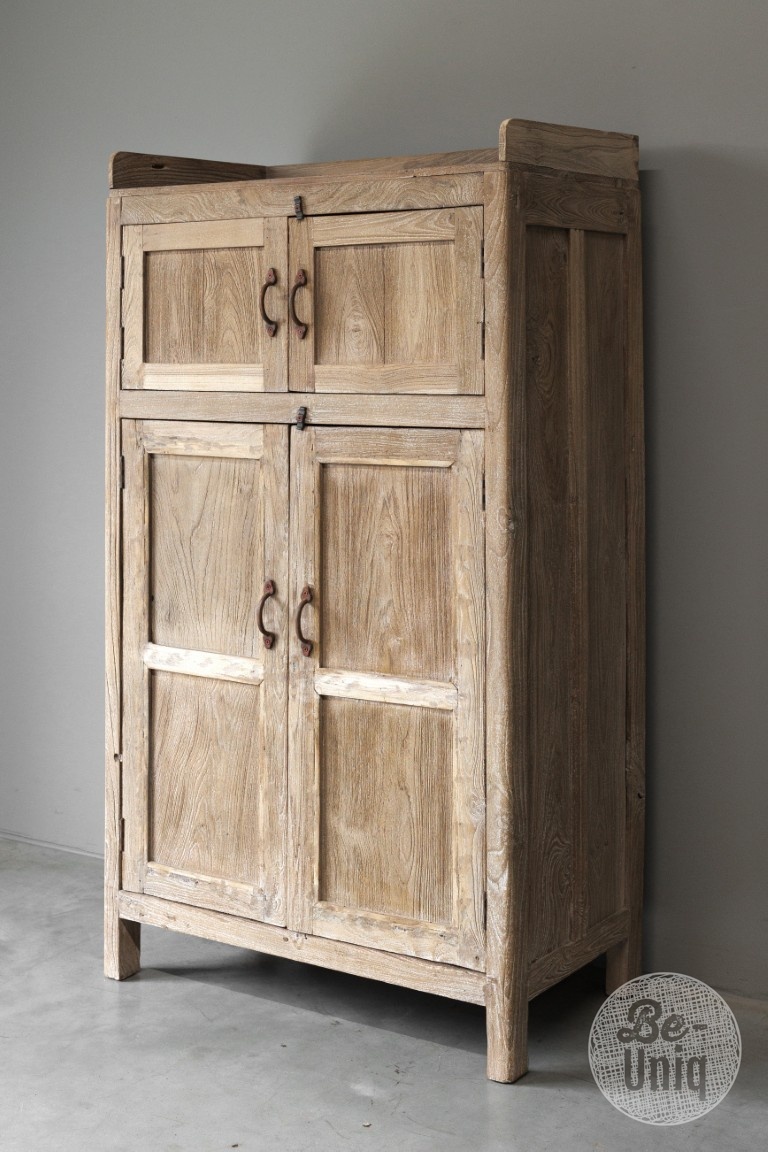 Be-Uniq Unieke Oude Kast India | H138xB37xD40 cm