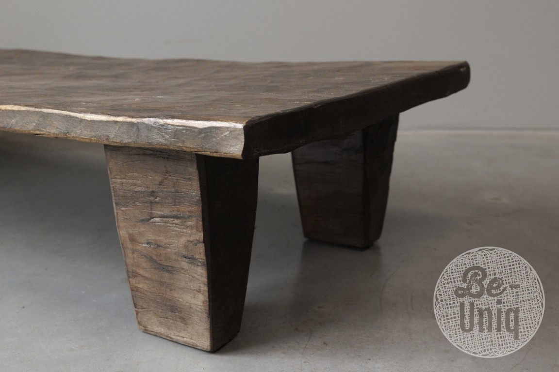 Be-Uniq Authentieke Naga Salontafel | India | H27xB173xD60 cm