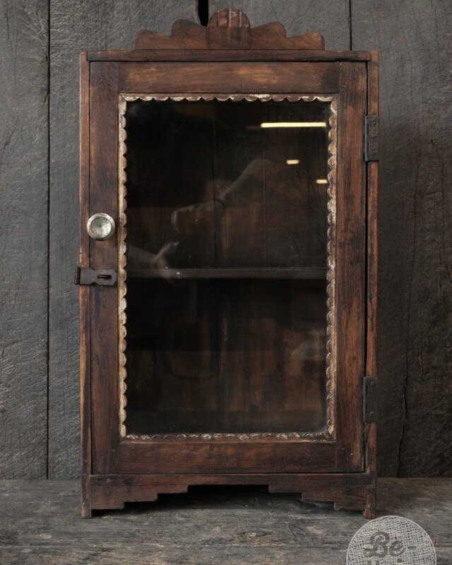 Be-Uniq Authentiek Vitrinekastje | India | H55xB35xD13 cm