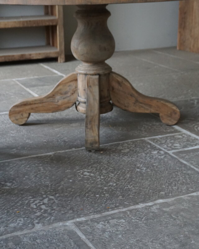 Rene Houtman Ronde Oud Eiken Eettafel – Ø140 x H79 cm