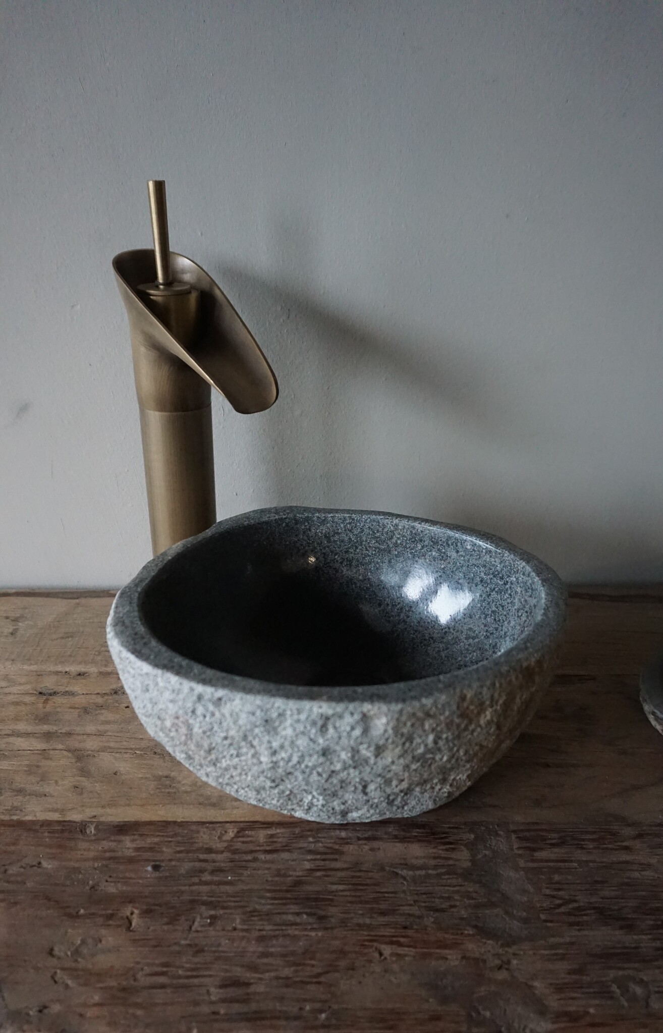 Rene Houtman Kleine Stenen Waskom Riviersteen B25 x D21 x H13 Cm