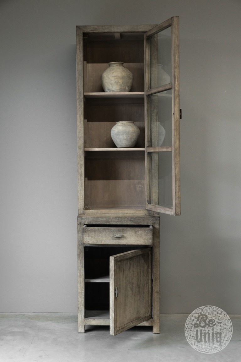 be-uniq Vitrinekast Smal | Rechts | Patine Collection