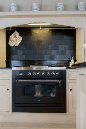 Dauby TEGEL PURE TILES | VEROUDERD IJZER - ZWART (VO) | 10x10 cm