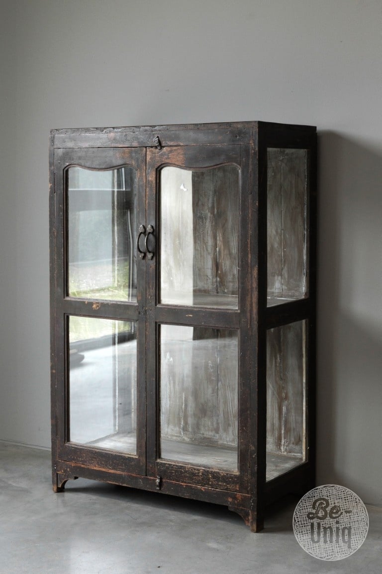 Be-Uniq Oud Glaskastje | India | H123xB79xD40 cm
