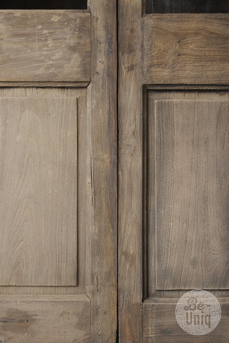 Be-Uniq Oude Vitrinekast | India | H229xB105xD46 cm
