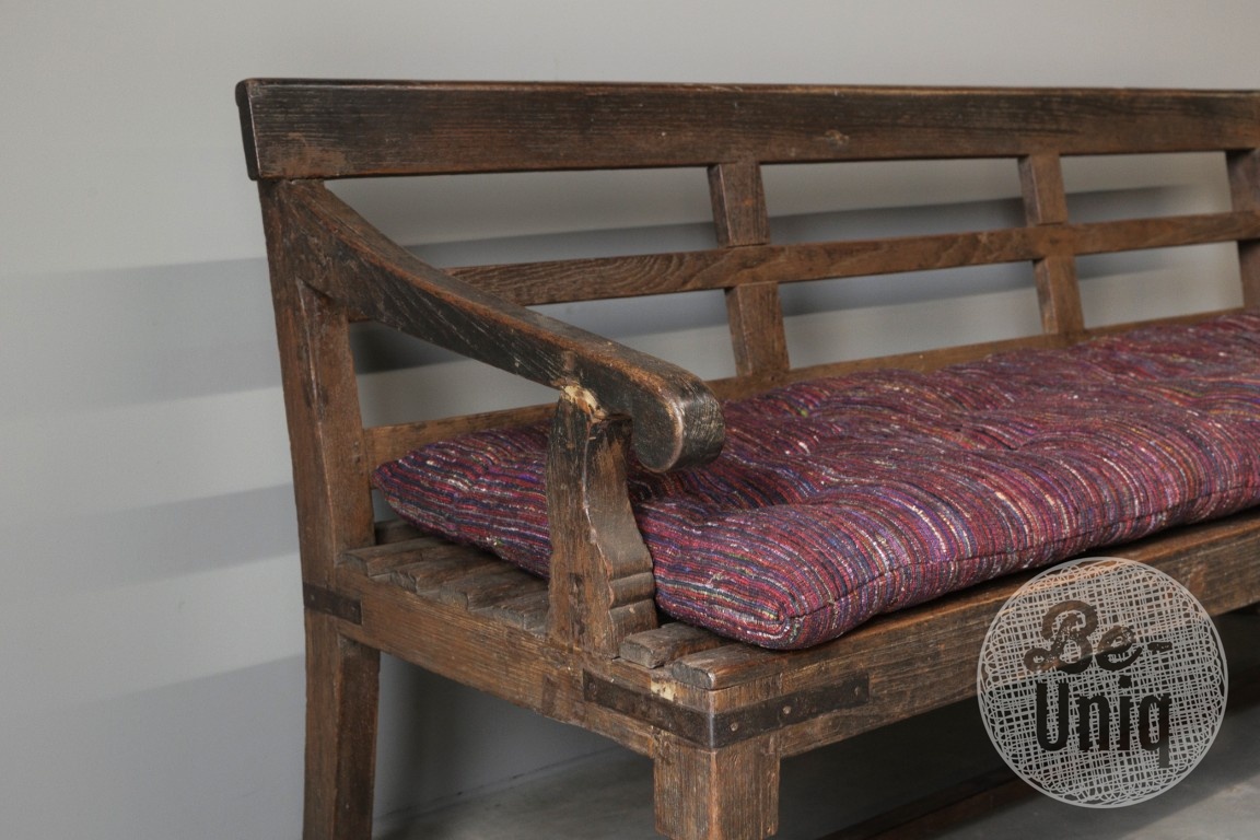Be-Uniq Origineel Oude Bank Met Kussen | India | B186 cm
