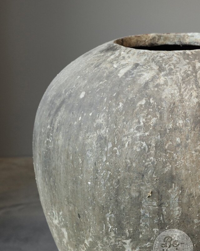 Be-Uniq Oude Verweerde Pot | Indonesië | H70 x D56 cm