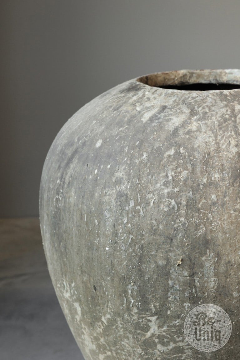 Be-Uniq Oude Verweerde Pot | Indonesië | H70 x D56 cm