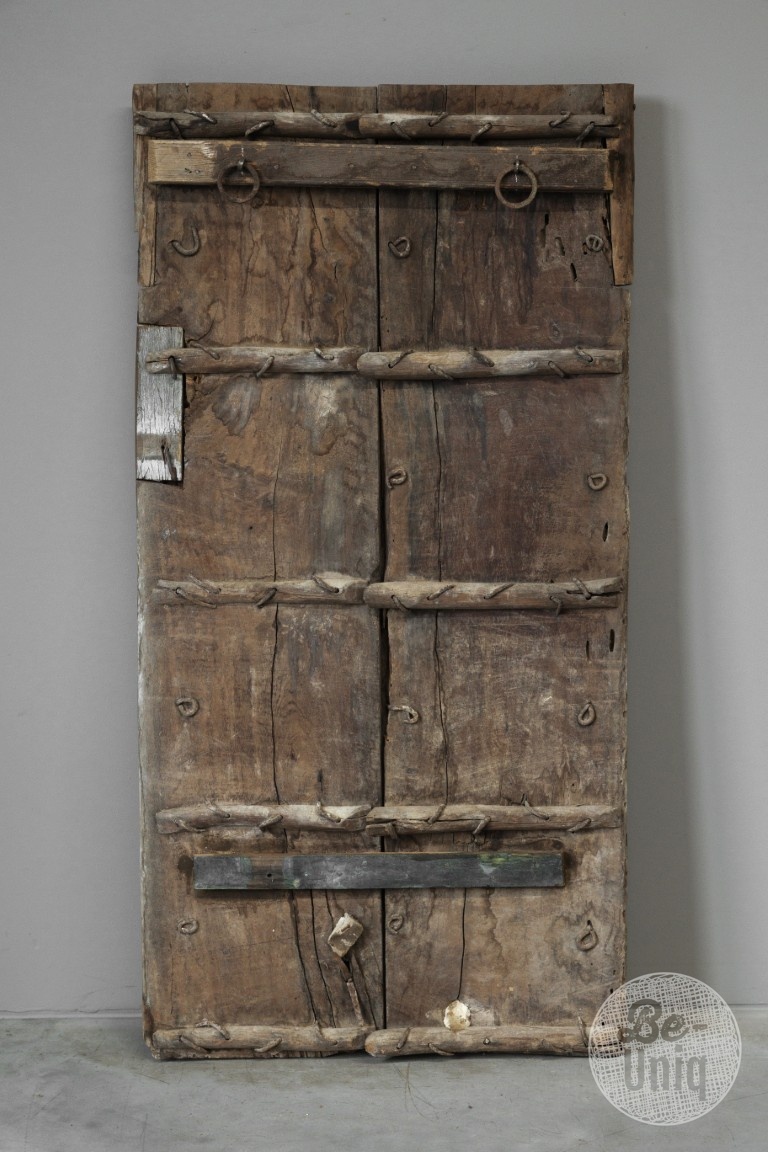 Be-Uniq Authentieke Verweerde Deur | India | H132xB66xD10 cm