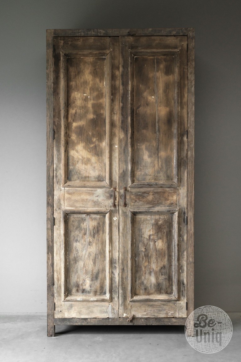 Be-Uniq Hoge Verweerde Kast | India | H259xB125xD46 cm