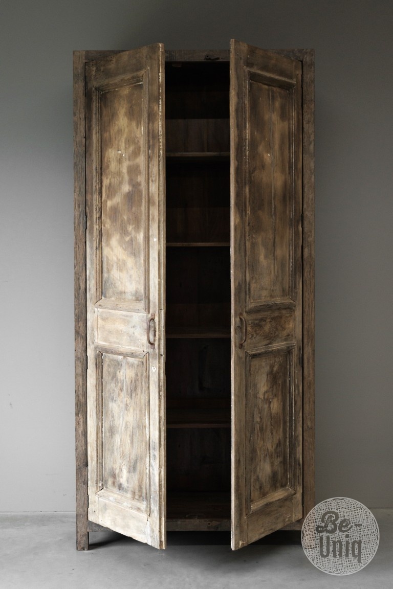 Be-Uniq Hoge Verweerde Kast | India | H259xB125xD46 cm