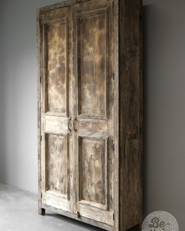 Be-Uniq Hoge Verweerde Kast | India | H259xB125xD46 cm
