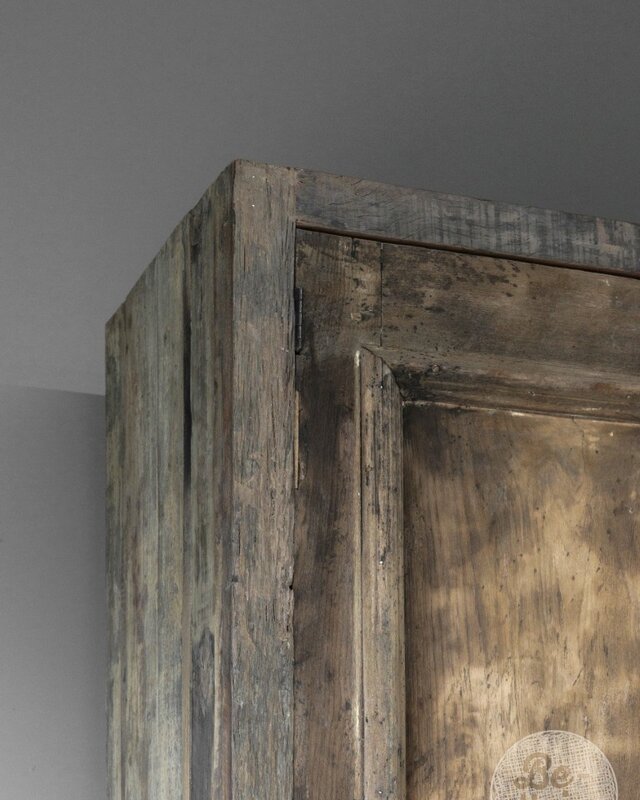 Be-Uniq Hoge Verweerde Kast | India | H259xB125xD46 cm