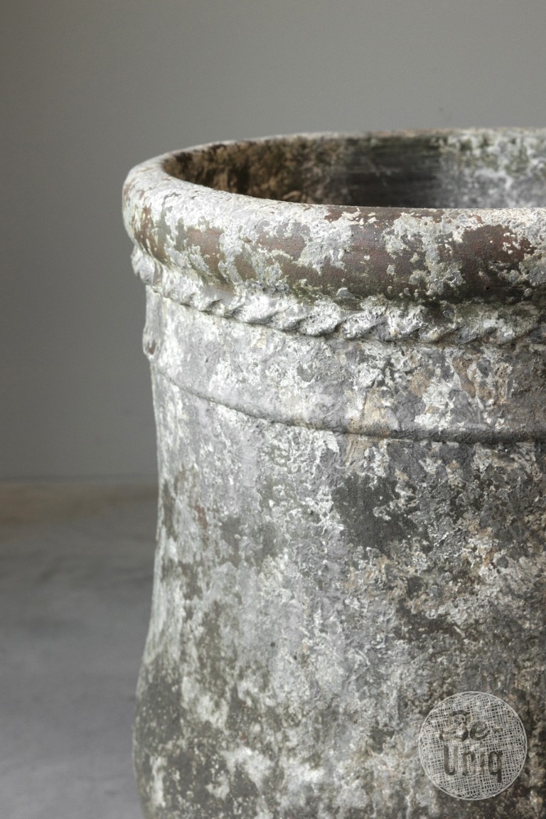 Be-Uniq Oude Verweerde Pot | Indonesië | H70 x D53 cm