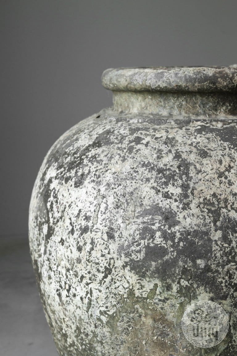 Be-Uniq Unieke Verweerde Pot | Indonesië | H80 x D60 cm