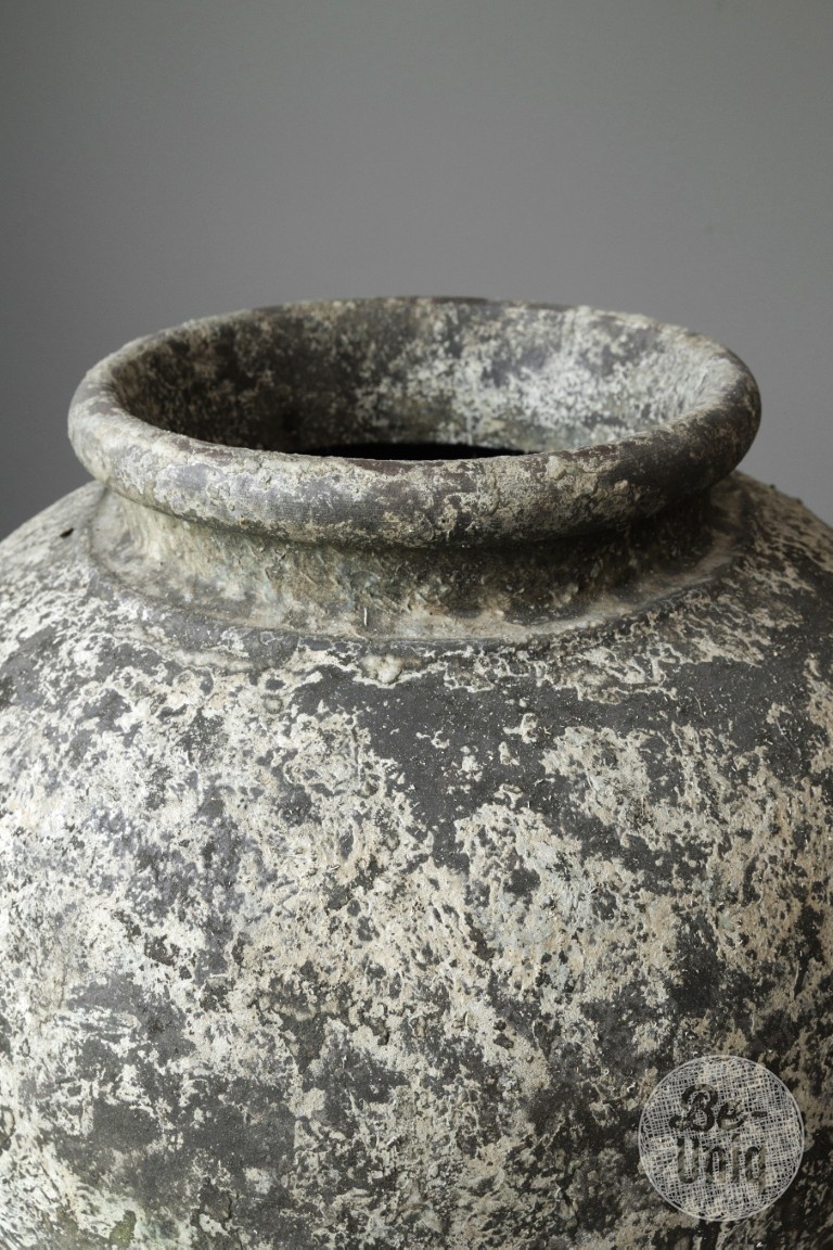 Be-Uniq Unieke Verweerde Pot | Indonesië | H80 x D60 cm