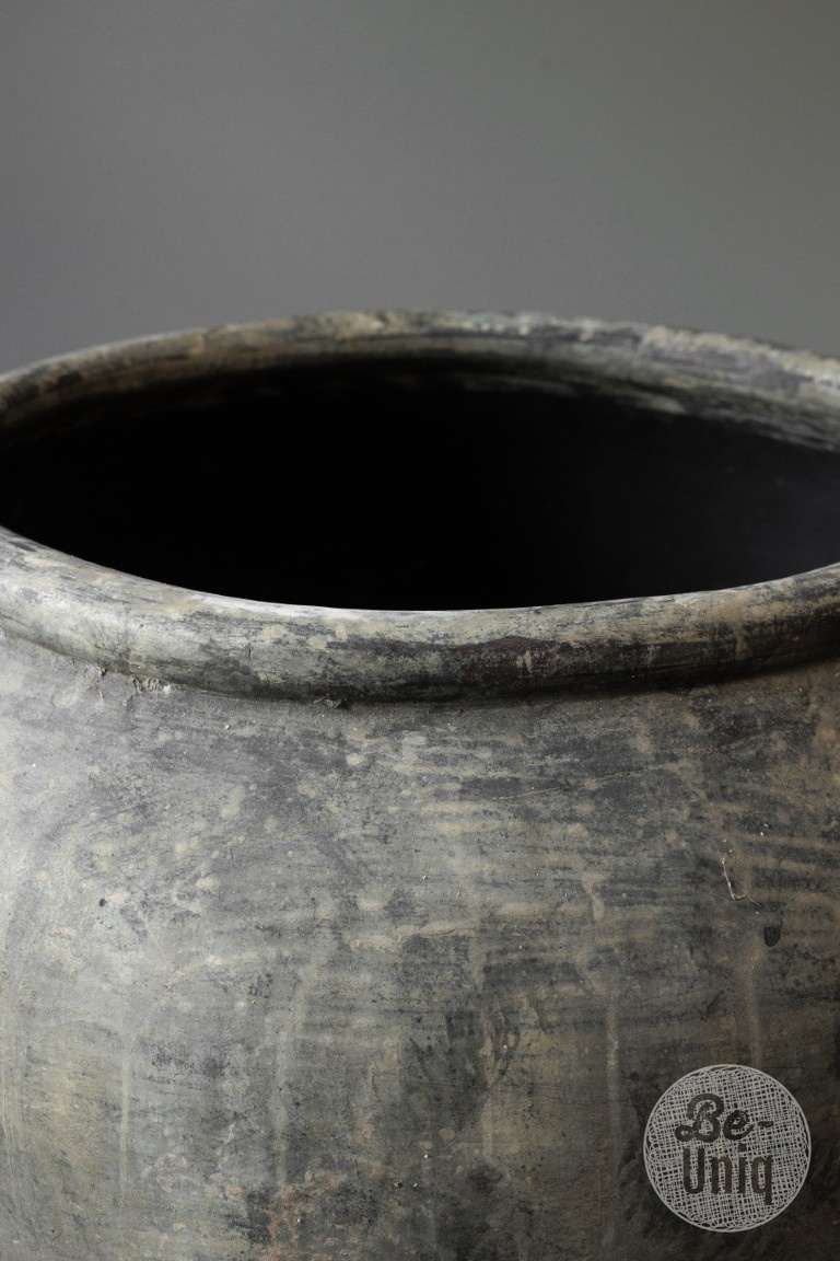 Be-Uniq Oude Verweerde Pot | Indonesië | H62 x D66 cm