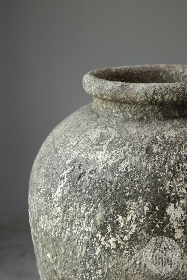 Be-Uniq Unieke Verweerde Pot | Indonesië | H100 x D61 cm