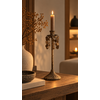 Kandelaar met Hangende Ornamenten – Roest – H33 x B11,5 x D11,5 cm