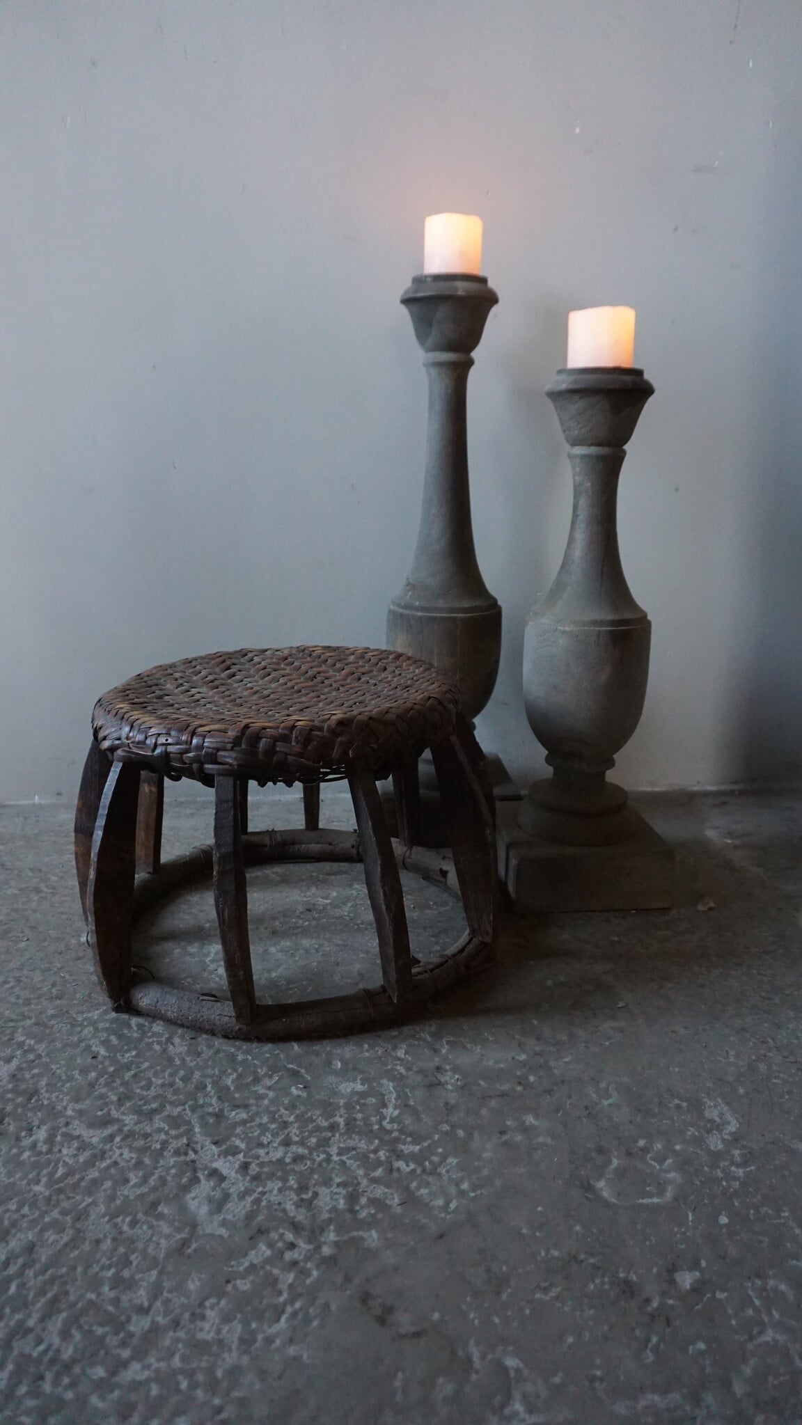 Rene Houtman Oud Chinees Rattan Krukje – Rond – Uniek – Ø 37 x H 24 cm