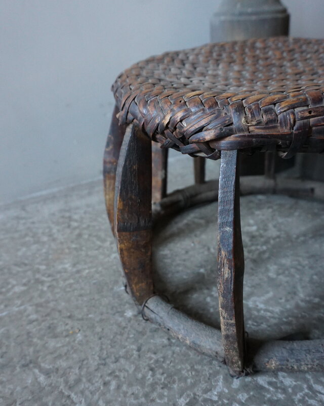 Rene Houtman Oud Chinees Rattan Krukje – Rond – Uniek – Ø 37 x H 24 cm