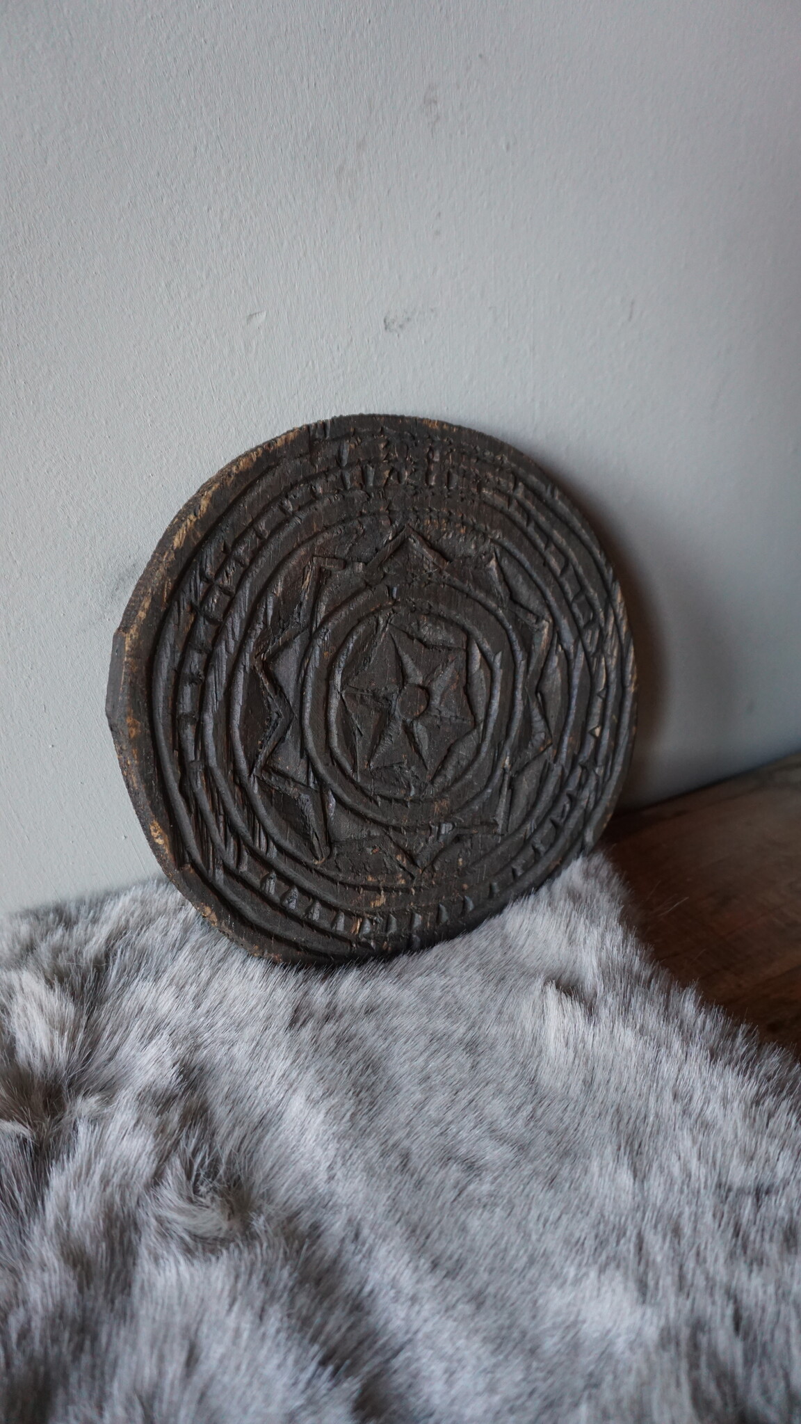 Rene Houtman Houten Mandala Onderzetter / Schaal – Donkerbruin – Ø19,5 x H2 cm