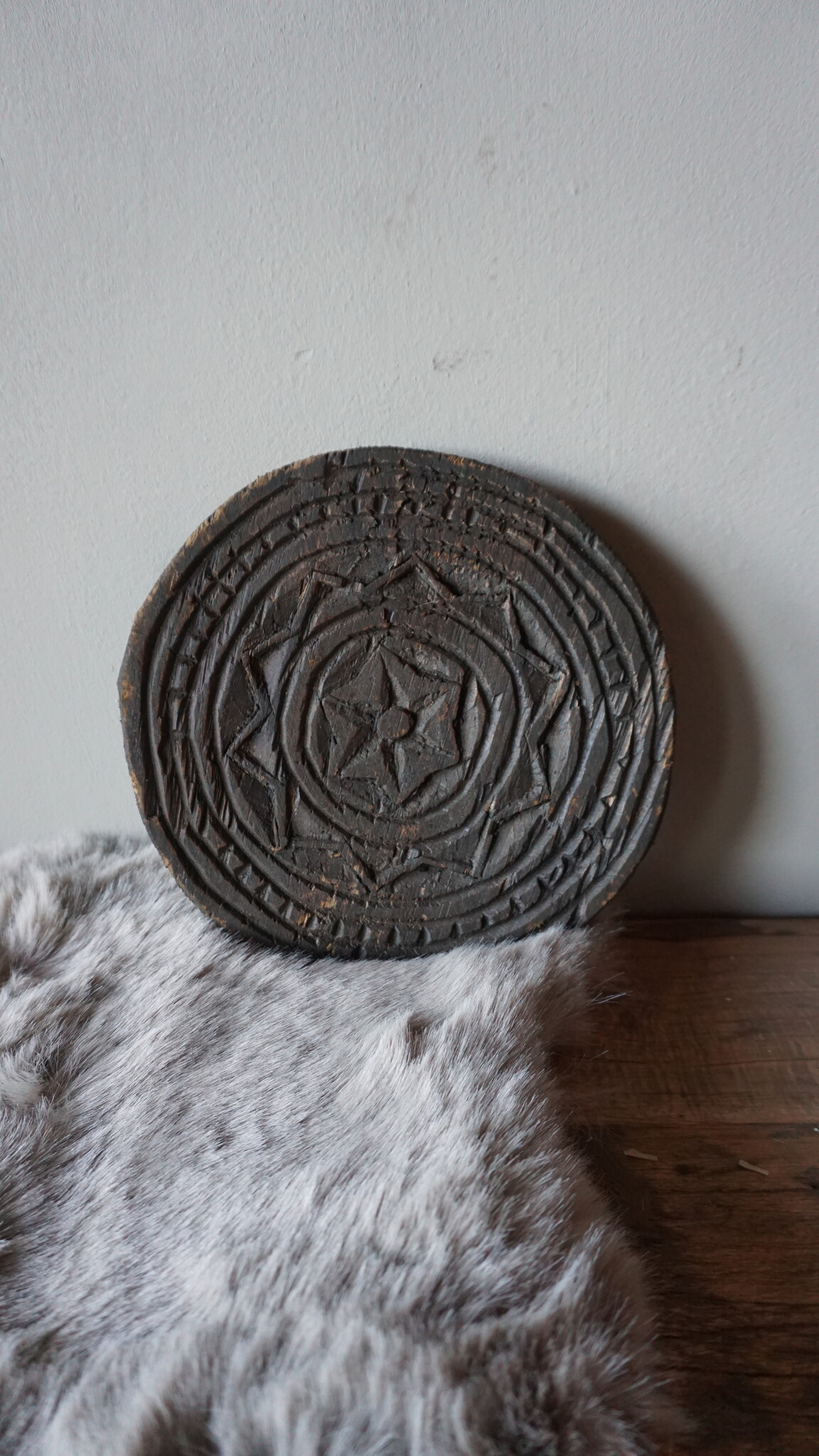 Rene Houtman Houten Mandala Onderzetter / Schaal – Donkerbruin – Ø19,5 x H2 cm