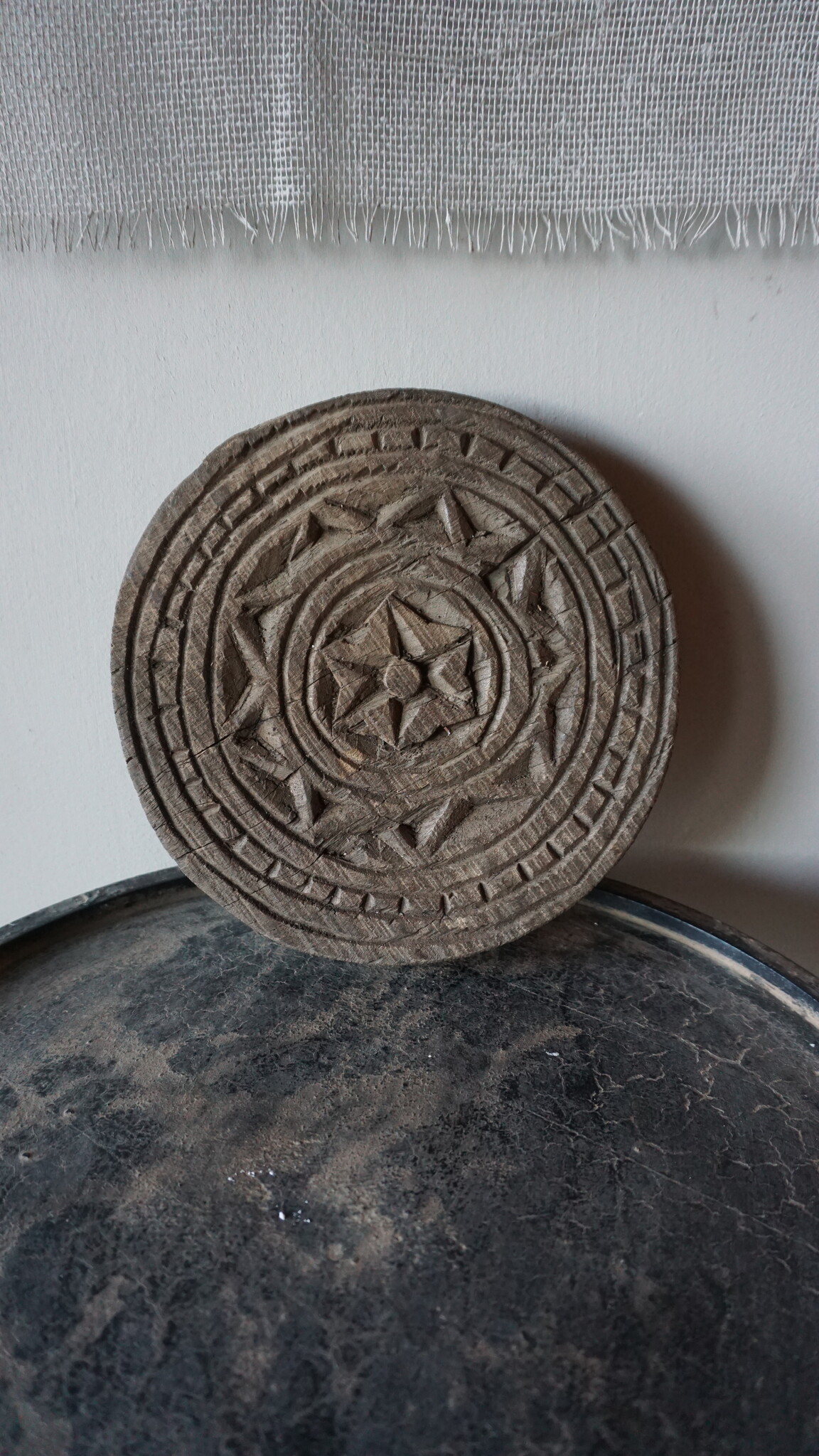 Rene Houtman Houten Mandala Onderzetter / Schaal – Naturel – Ø19,5 x H2 cm
