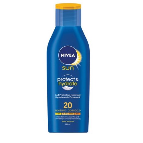 Nivea Sun protect & hydrate zonnemelk SPF20 (200ml)
