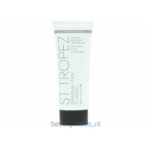 St.Tropez Gradual Tan Classic Everyday Body Lotion (200ml)