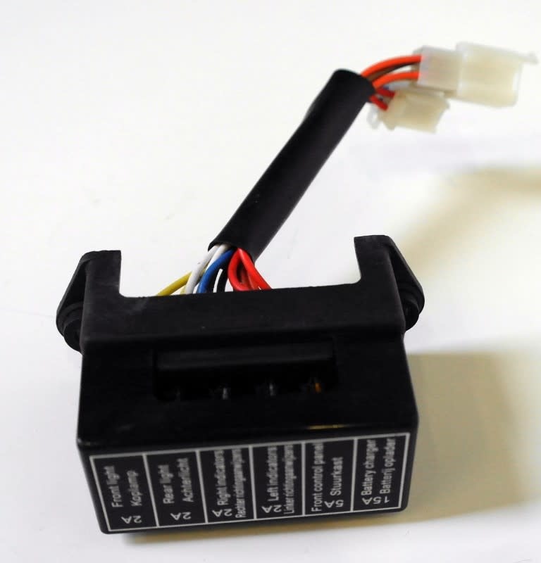 sterling Fuse box Bec XS - Tweedehands afbeelding