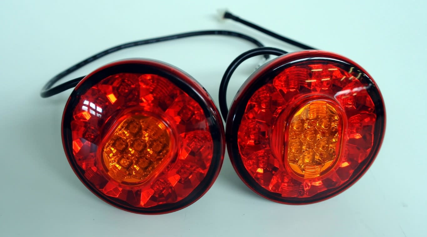 Trophy Achterlicht led ( per set ) Trophy 6 - Tweedehands afbeelding