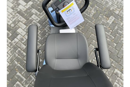 Trophy 6 Traploos in hoogte verstelbare armleggers comfort Trophy 6 (SET)