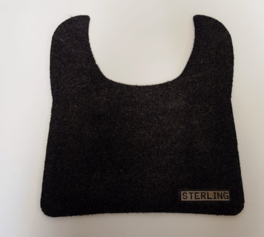 sterling Swift: Foot mat - Tweedehands afbeelding
