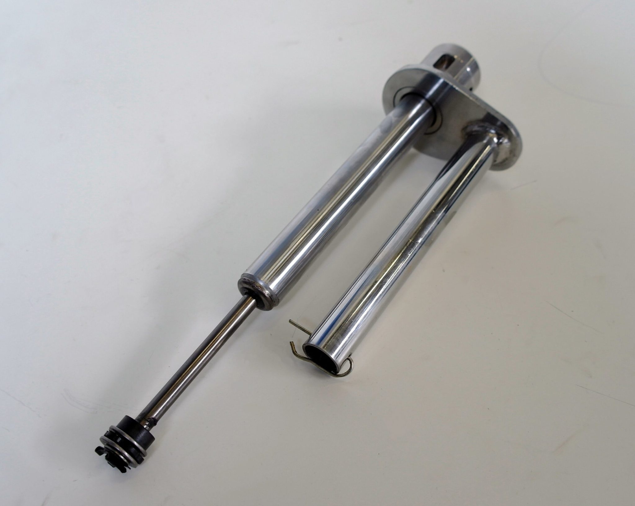 Solo TS Elplaat korte pijp incl. gasveer 400N tbv stoelkolom Solo TS - Tweedehands afbeelding