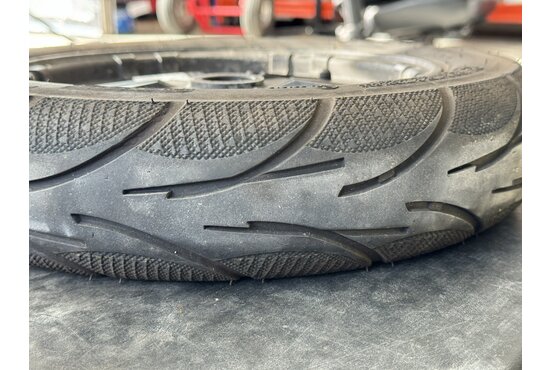 IVA IVA E1000 Achterwiel goede staat (Tweedehands)