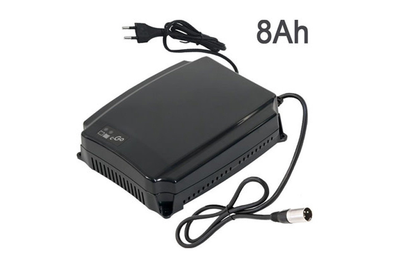 C-Go Impulse S8 (24V-8AH) Acculader van Victron Energy voor uw scootmobiel afbeelding