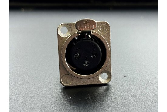 Silema XLR 3p. chassis metaal (Laadchassis / Laadplug)