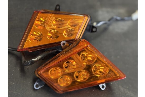 Travelux Knipperlichten achter (SET) Travelux Infineon - Tweedehands