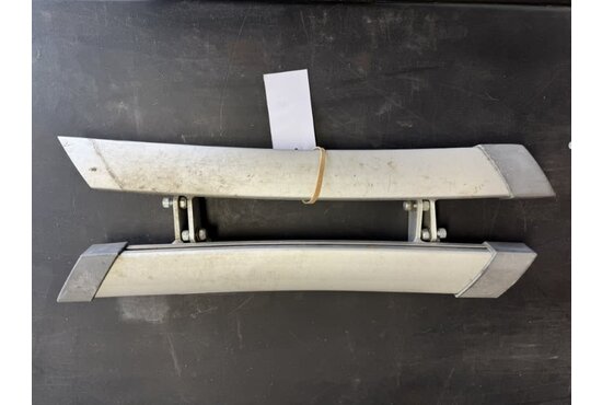 Travelux Zijstepjes / voetenstepjes (SET) Travelux Infineon - Tweedehands