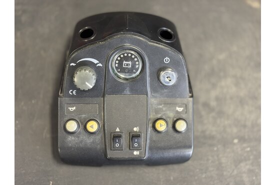 Pride Cockpit / dashboard pride victory xl130 / xl140 - Tweedehands