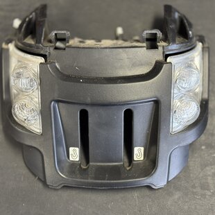 Voorbumper + verlichting Pride Victory xl 140 / xl140s - Tweedehands